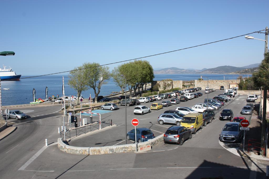 Residence Des Iles LʼÎle-Rousse Kültér fotó